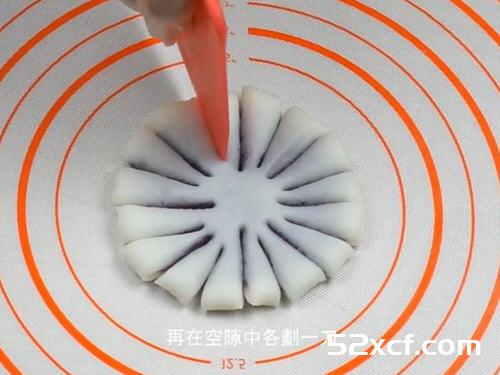 免烤的冰皮荷花酥