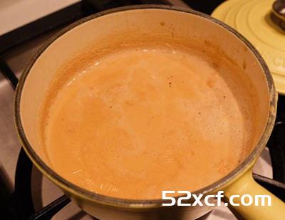锅煮奶茶制作方法