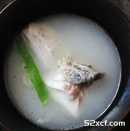 白汤鱼头的做法