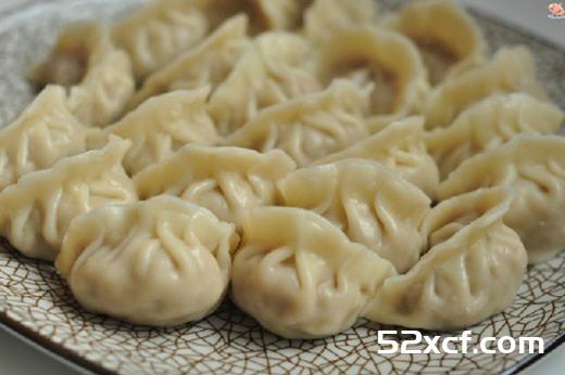 莲菜水饺的做法