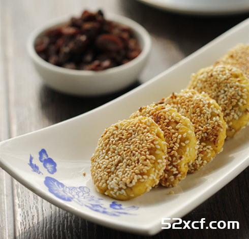 葡萄干红薯饼的做法