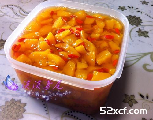 黄桃枸杞小甜品的做法