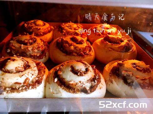 碧根果肉桂卷的做法