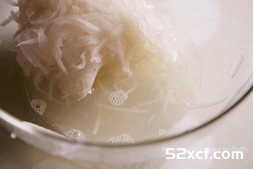 香拌葱油萝卜丝的做法