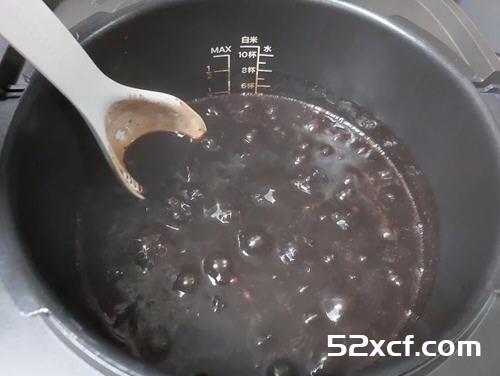 飞利浦万用锅煮红豆紫米粥的做法