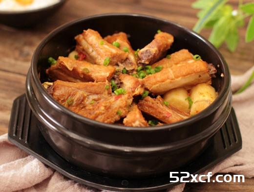 山药排骨煲的做法