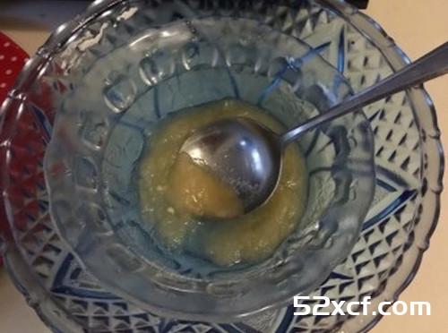 草莓豆腐芝士冻饼的做法