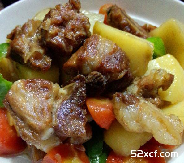 土豆萝卜炖排骨的做法