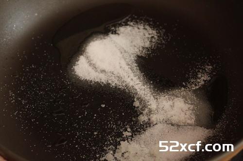 平底锅做爆米花的