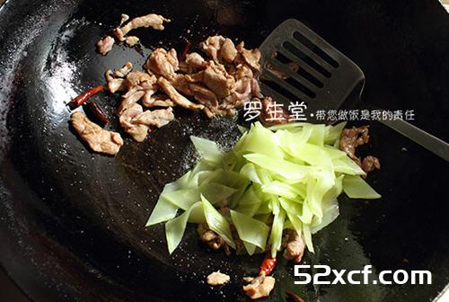 莴苣肉片的做法