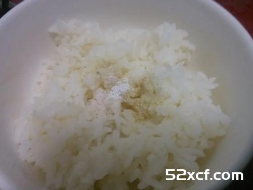 海苔蛋花泡饭的做法