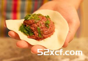 门钉肉饼的做法