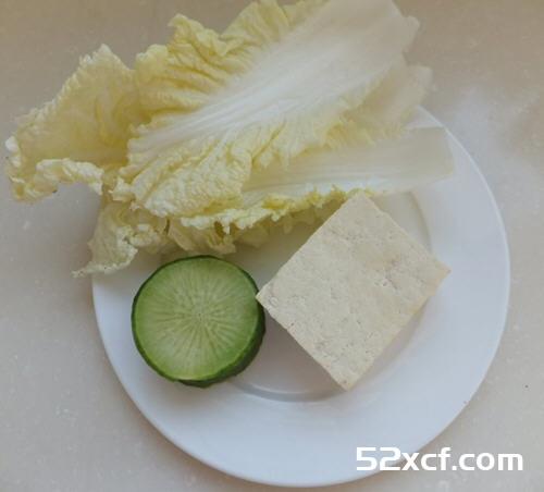 青萝卜白菜豆腐汤的做法
