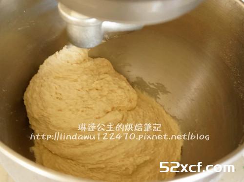 卡士达鲜奶油面包的做法