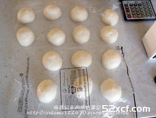 卡士达鲜奶油面包的做法