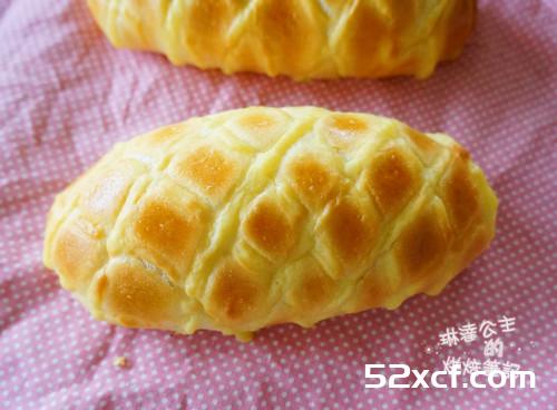 卡士达鲜奶油面包的做法