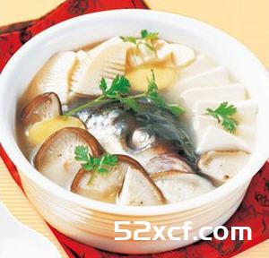 鱼头豆腐汤的做法