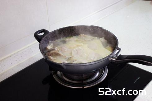 豆腐鱼汤的做法