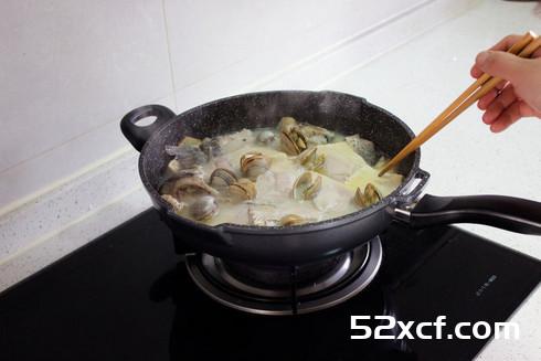 豆腐鱼汤的做法