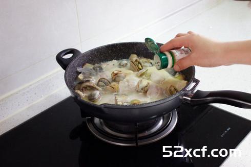 豆腐鱼汤的做法