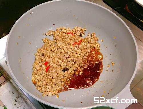 台湾小炒苍蝇头的做法