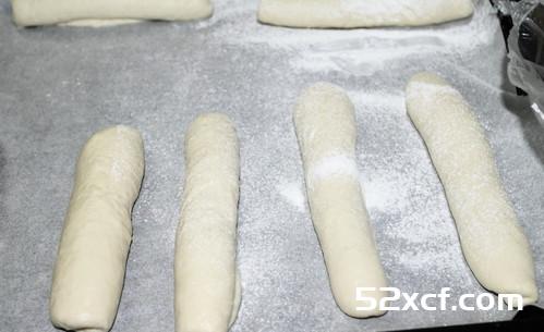 法式长棍面包的做法