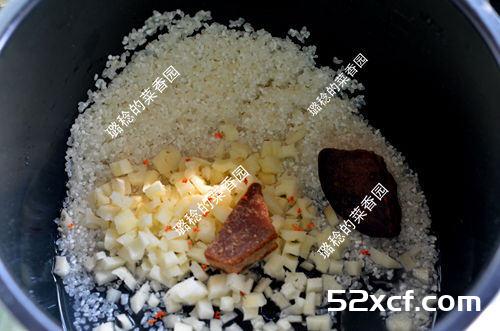 电饭煲版桂花糖藕粥的做法
