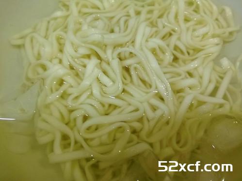 泡菜凉面的做法