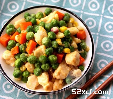 鸡丁炒豌豆的做法