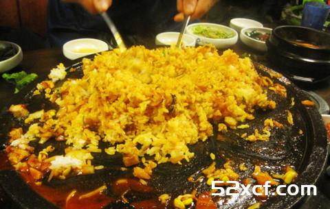 韩国济州烤黑猪肉等特色小吃欣赏