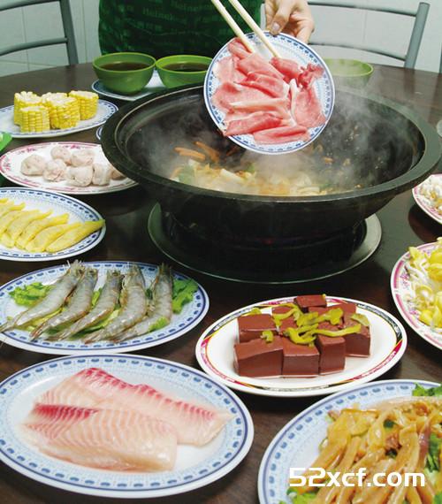 石头火锅的做法