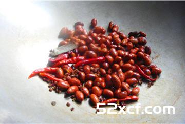 酥鳞小鲫鱼的做法