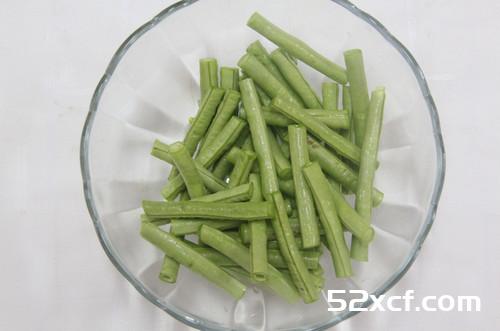 培根卷豆角的做法