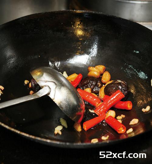 老上海鲜味砂锅鱼头锅