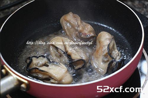 莳萝煎生蚝的做法