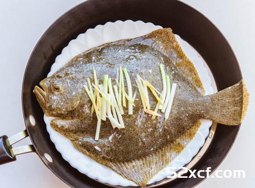 油淋多宝鱼的做法