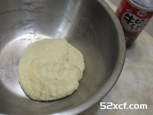 红豆面包的做法