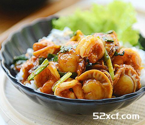 韩式海鲜拌饭的做法