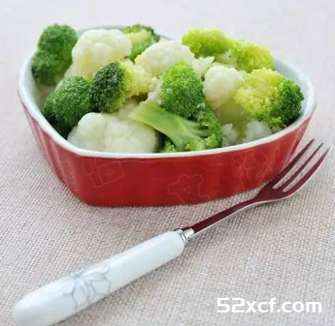凉拌双花减肥菜的做法