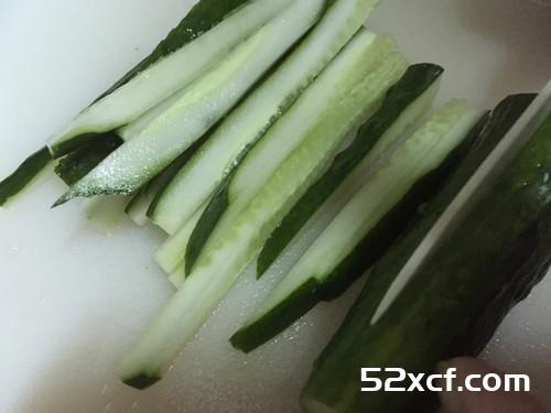 用维力炸酱5分钟做简易寿司制作方法图解
