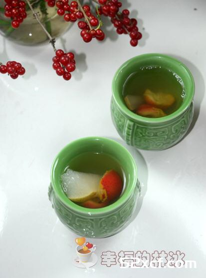 开胃止咳的山楂雪梨饮