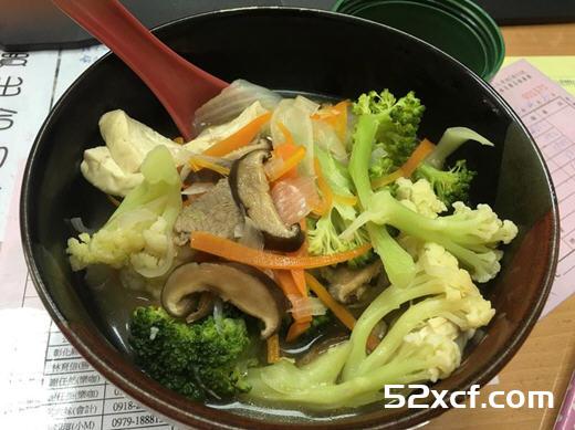 五行蔬菜汤的做法