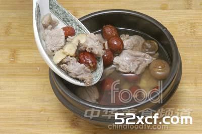 圆肉红枣汤的做法