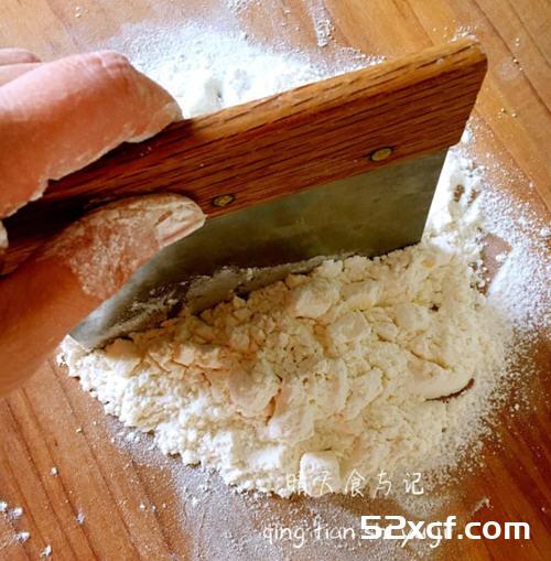 皮酥馅软香甜浓郁的南瓜派做法