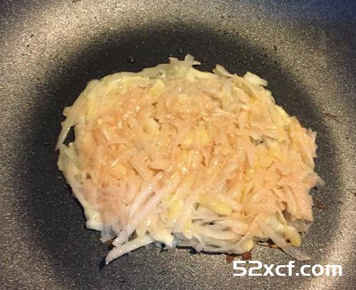 起司薄脆薯饼的做法