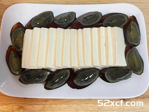 椒麻皮蛋豆腐的做法