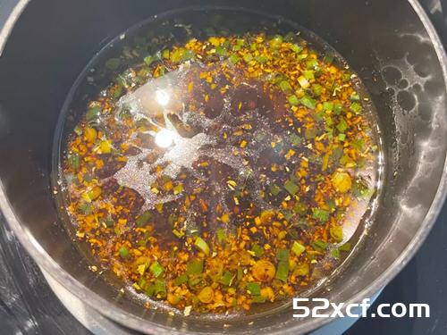 椒麻皮蛋豆腐的做法