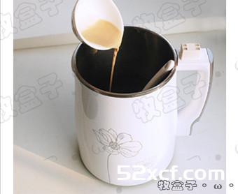 豆浆机做香浓细滑芝麻糊