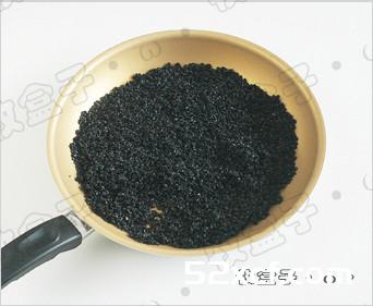 豆浆机做香浓细滑芝麻糊