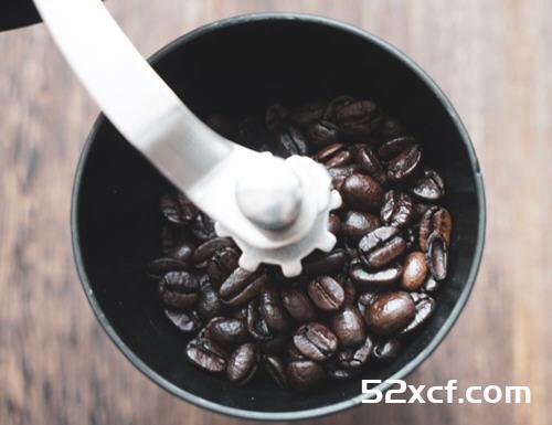 抹茶海盐奶盖龙舌兰黑咖啡的做法